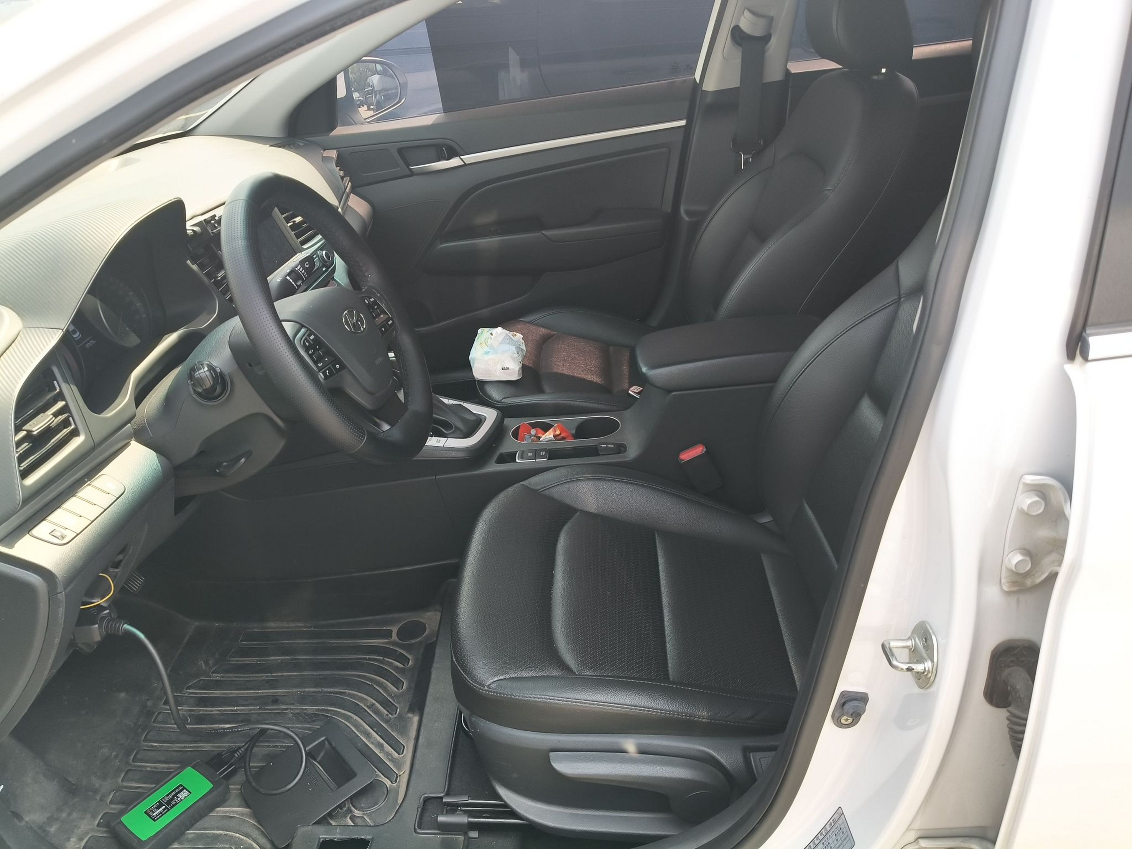 Interior delantero