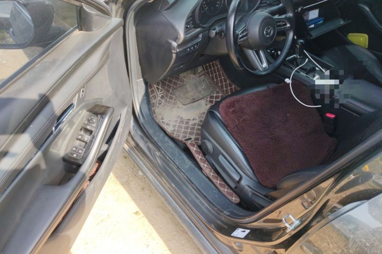 Used Mazda 3 Axela 2020 2.0L Automatic Zhiya Edition Driver Seat