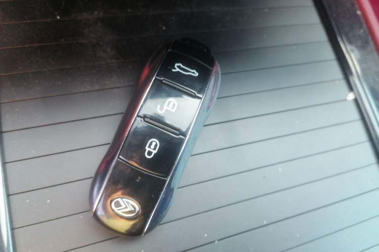 Used SERES SF5 2021 Four-Wheel Drive Freedom Expedition Edition