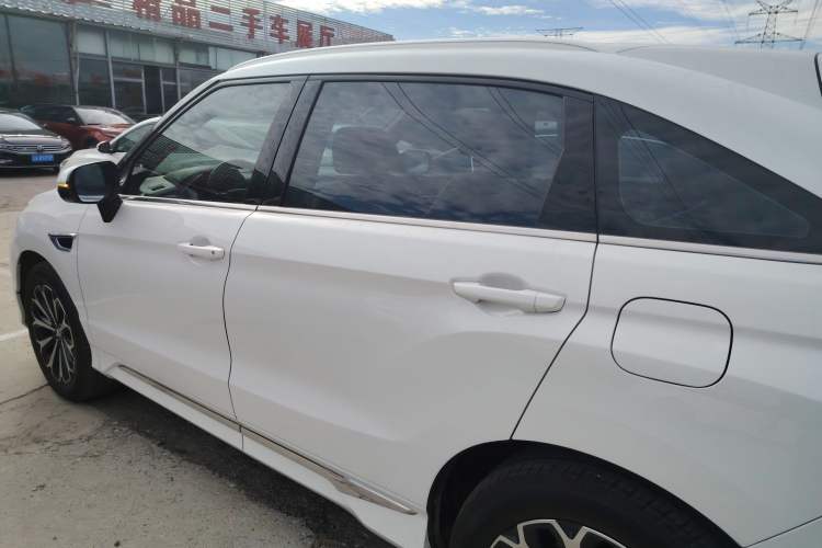 Used Honda UR-V 2023 370TURBO Two-Wheel-Drive Luxury Edition
