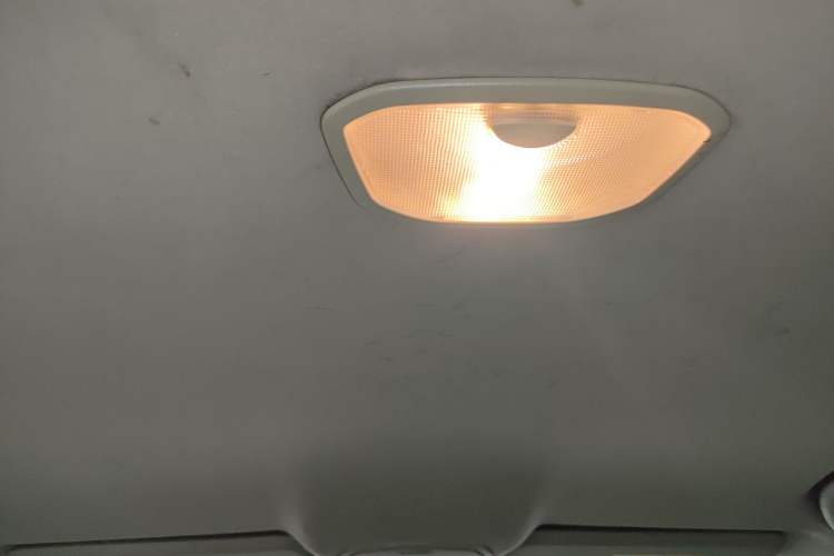 Used GAC Trumpchi GA3 2013 1.6L Automatic Elite ESP Edition Headliner