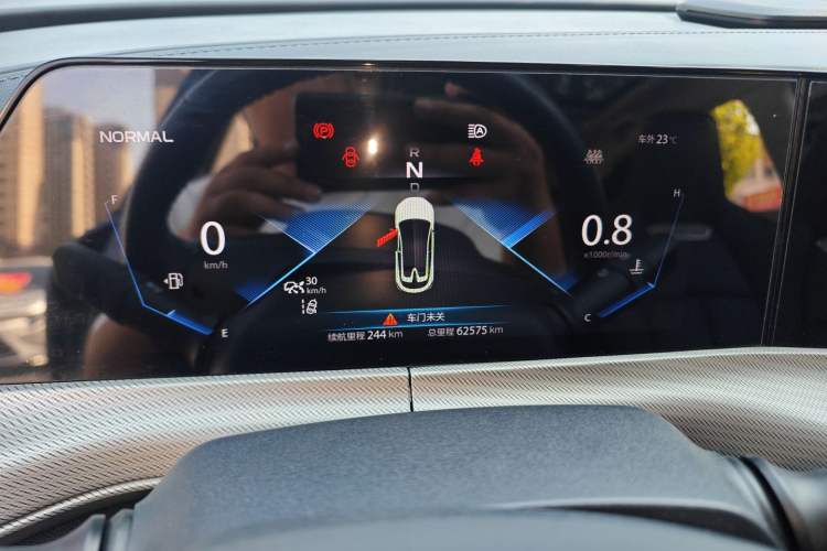 Used CHANGAN UNI-T 2020 1.5T Flagship Version
