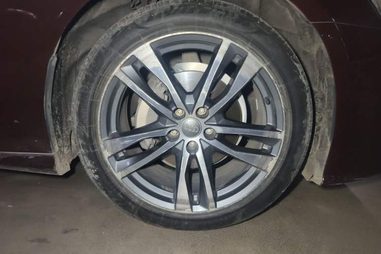 Used Audi A6L 2019 40 TFSI Luxury Dynamic Model
