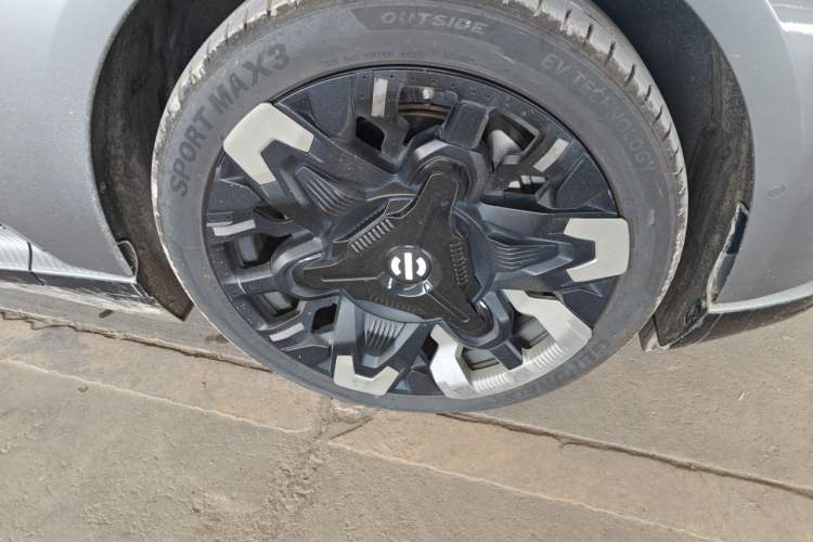 Used HiPhi Z 2023 Five-Seater Version