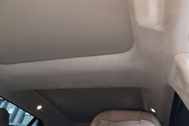 Used Hima AITO M8 2025 Model Pure Electric Max+ Five-Seat Long-Range Version Headliner