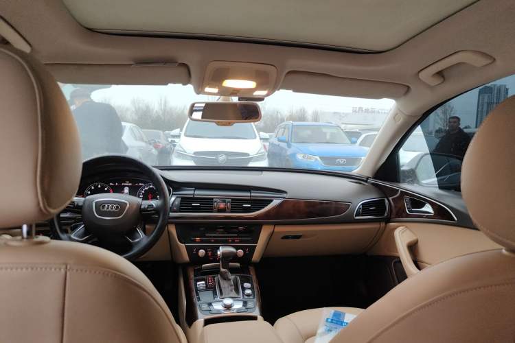 Used Audi A6L 2012 30 FSI Comfort Model Headliner