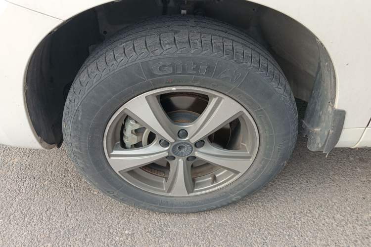 Used Haval H6 Coupe 2020 Smart Connect Version 1.5T Automatic Two-Wheel Drive Elite Model Left Front Wheel Hub