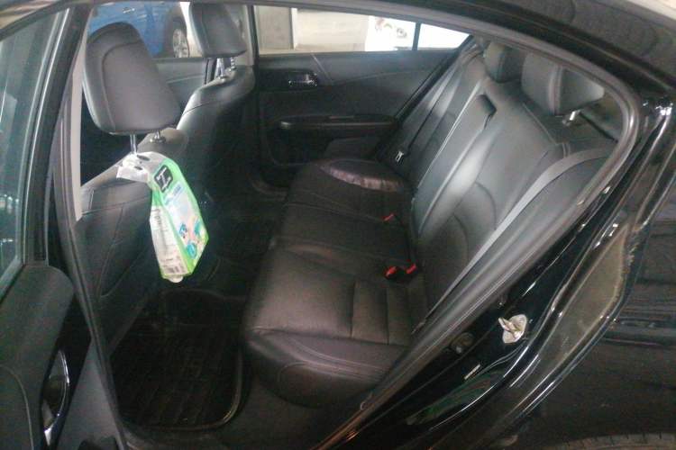 Used Honda Accord 2016 2.0L Elite Edition Left Rear Seat