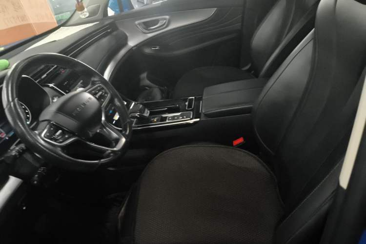 Used Roewe RX5 MAX 2019 300TGI Automatic Smart Cabin Luxury Edition