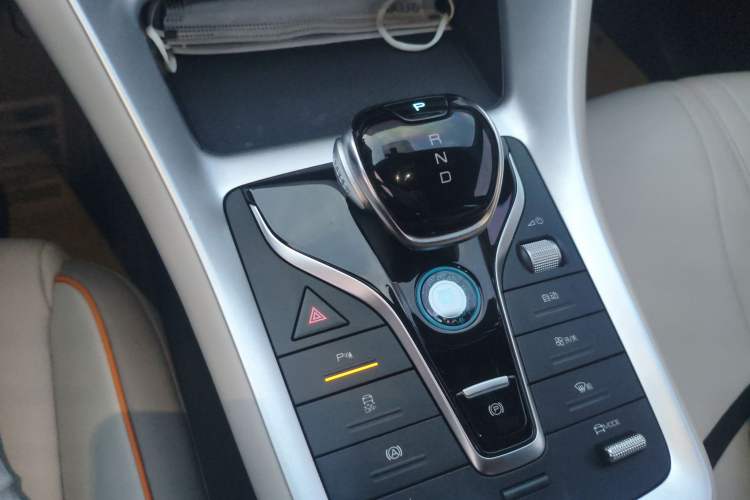 Used BYD Song Pro New Energy 2024 HONOR Edition DM-i 71KM Navigation Model