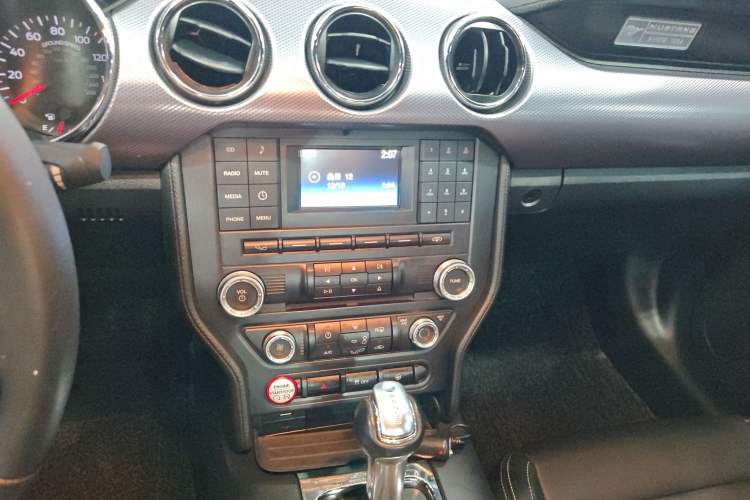 Used Ford Mustang 2015 2.3T Automatic U.S.-Spec Version