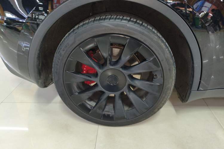 Used Tesla Model Y 2021 Standard Range Rear-Wheel Drive Version