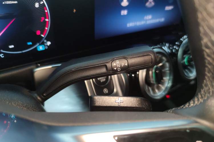 Used Mercedes-Benz GLB 2024 GLB 220 Dynamic Edition
