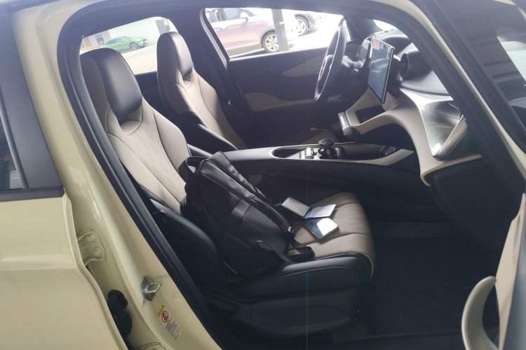 Used BYD Dolphin 2025 420km Free Edition
