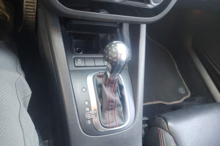 Used Volkswagen Scirocco 2013 1.4TSI GTS
