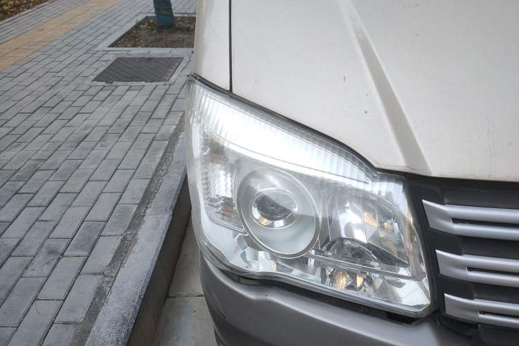 Used FORTHING Lingzhi 2017 Restyled M3L 1.6L 7-Seater Comfort Version