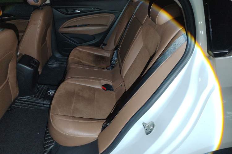 Used Buick Regal 2017 20T Prestige Model
