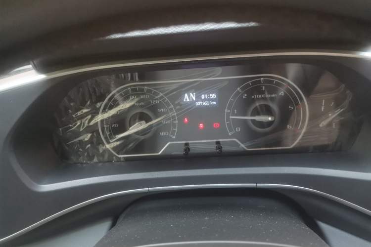 Used SAIC MAXUS Xintu V80 