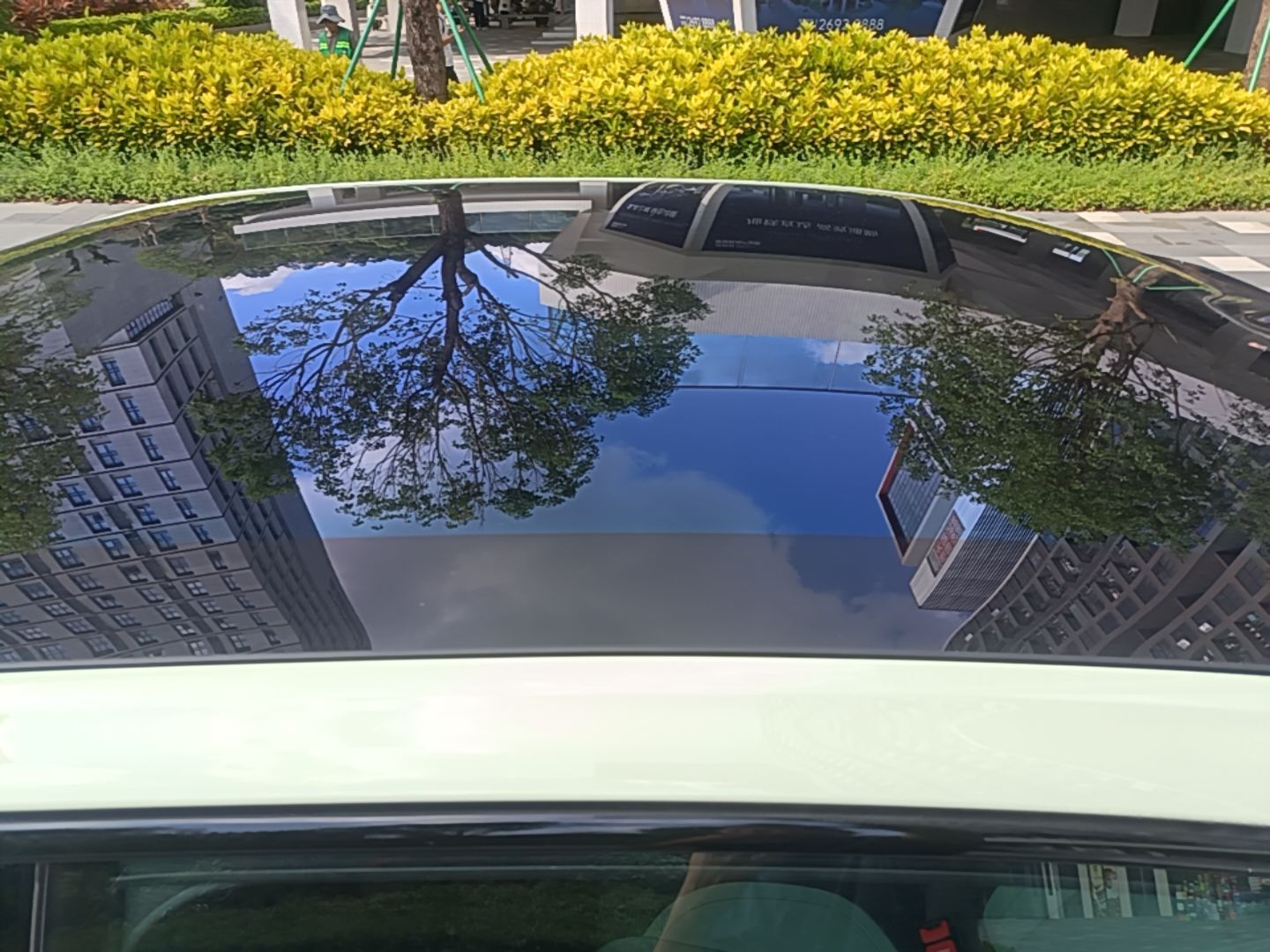 Hongqi EH7 2025 690 Smart Selection Edition — снимка 7