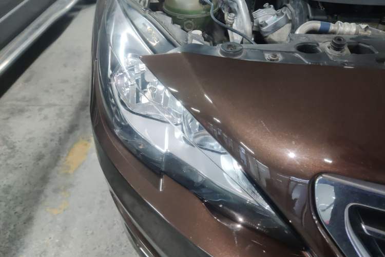 Used Peugeot 408 2014 1.8L Automatic Luxury Edition Right Front Headlight