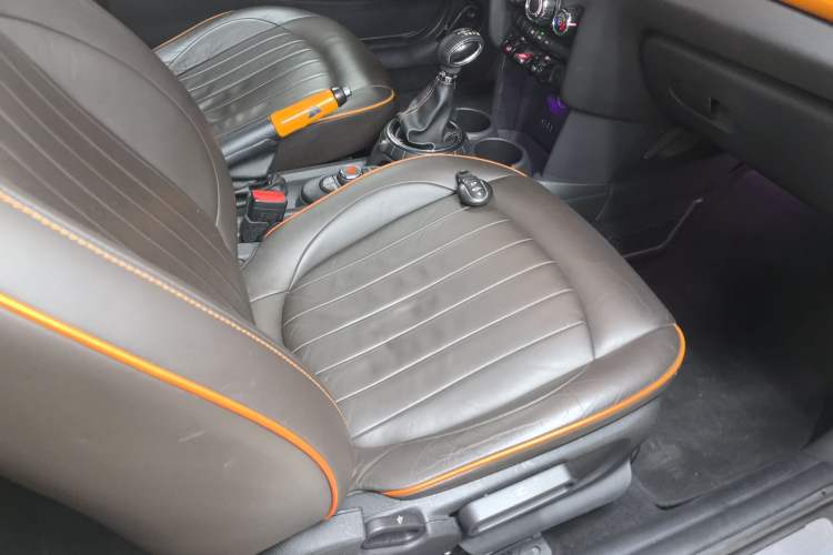 Used MINI MINI 2014 1.5T COOPER Fun