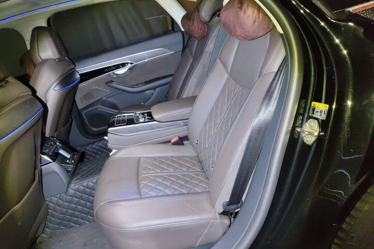 Used Audi A8 2022 A8L 50 TFSI quattro Comfort Edition Collector's Model
