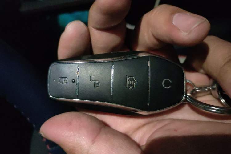 Used BYD Yuan PLUS 2022 510 km Luxury Version Vehicle Key