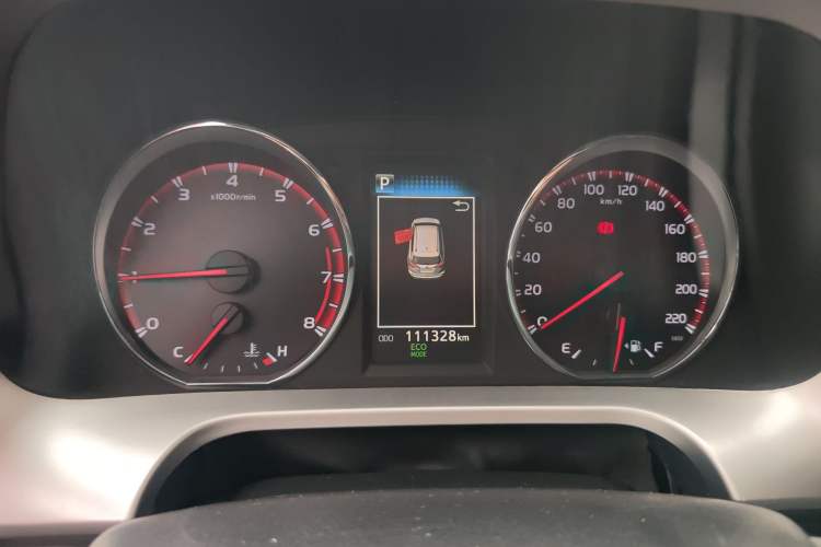 Used Toyota RAV4 2016 2.0L CVT 4x4 New Edition China V Standard Instrument Cluster