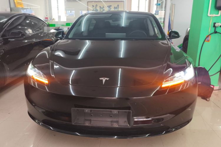 Used Tesla Model 3 2023 Rear-Wheel-Drive Version
