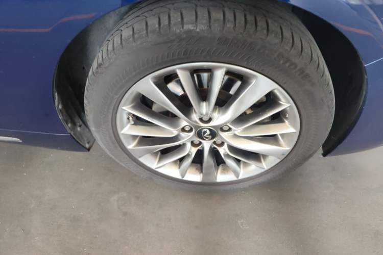 Used Infiniti Q50L 2018 2.0T Enjoyment Version China VI Standard