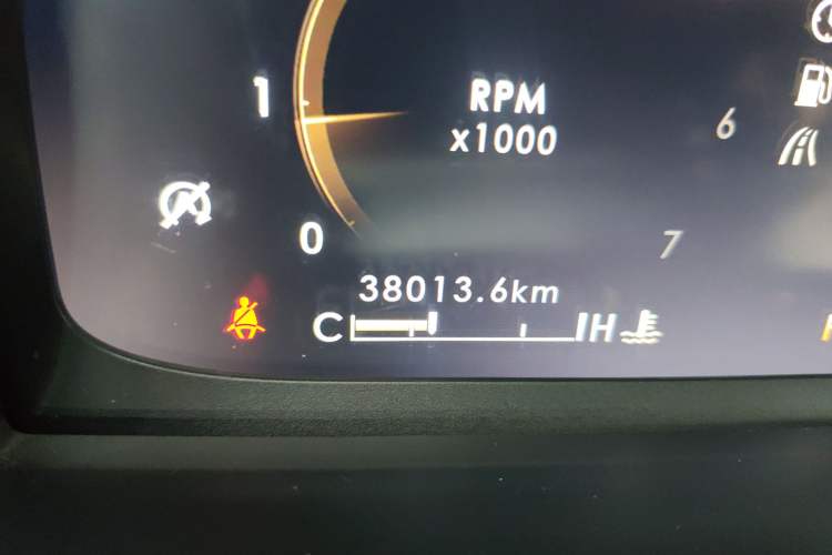 Used Lincoln Aviator 2022 3.0T V6 Four-Wheel Drive Luxury Edition Odometer Close Up