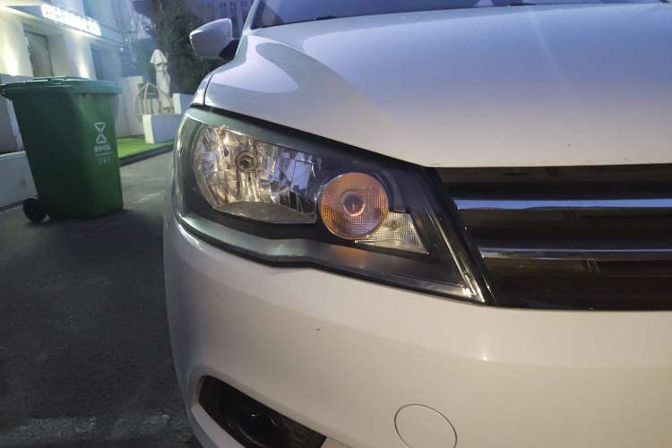 Used Volkswagen Jetta 2015 1.6L Manual Comfort Model