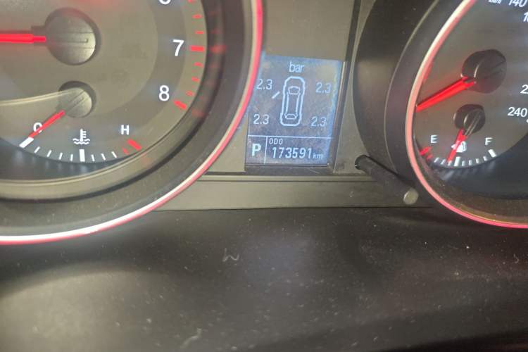 Used Haval H6 2015 Sport Edition 1.5T Automatic Two-Wheel Drive Luxury Model
