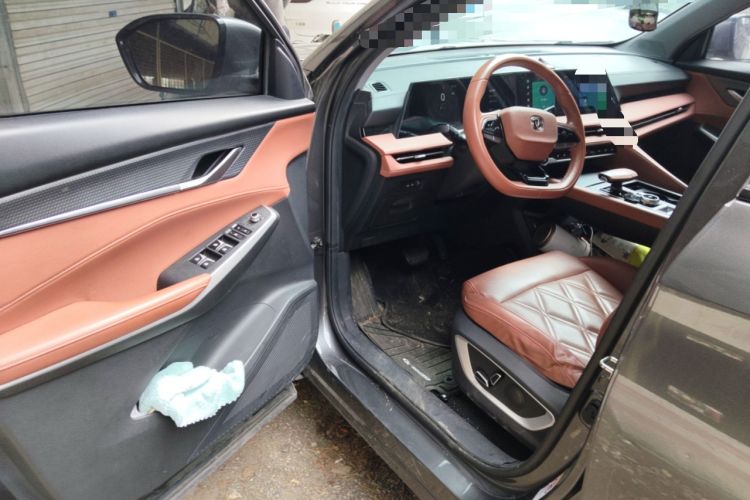 Used CHANGAN CS75 PLUS 2023 3rd Generation 1.5T Automatic Prestige Model
