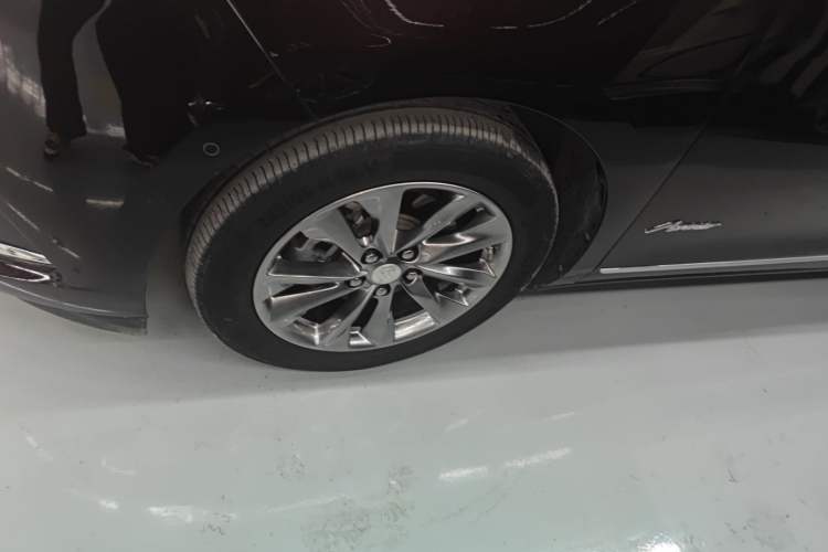 Used Buick GL8 2021 Avenir Aivia 7-Seater Luxury Edition
