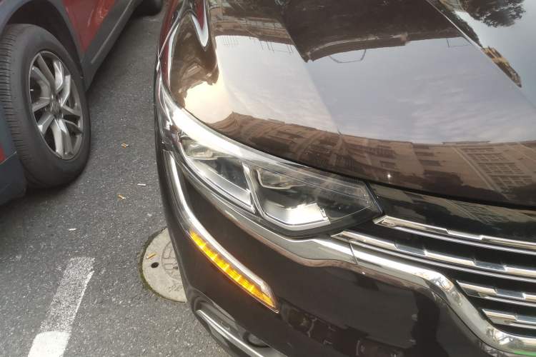 Used Renault Koleos 2017 2.5L 4x4 Flagship Edition
