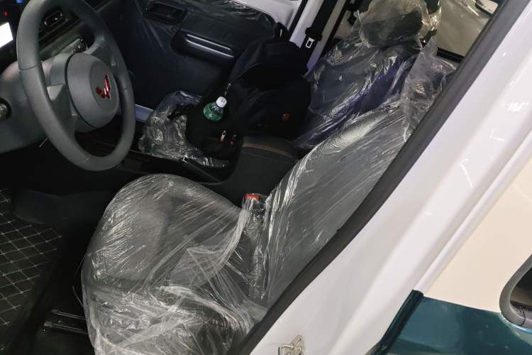 Used Wuling Zhiguang New Energy 2025 Comfort Model