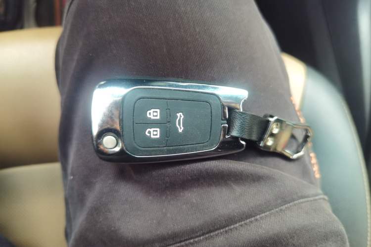 Used Chevrolet Monza 2020 320 Automatic Enjoyment Edition
