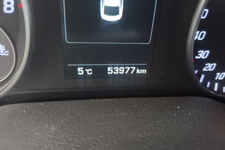 Used Hyundai Elantra (6th Generation / Lingdong) 2018 1.4T Dual-Clutch Xuan Dong · Dynamic Edition Odometer Close Up