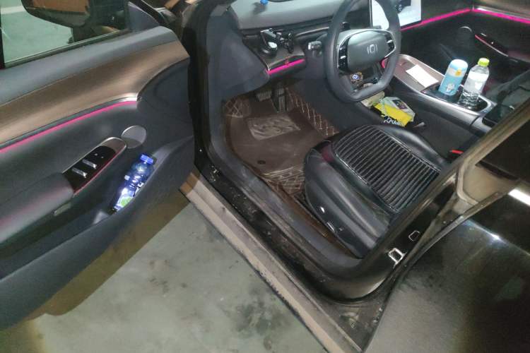 Used CHANGAN NEVO A07 2024 All-Electric "True Fragrance" Edition 515 Luxurious Model 58.9 kWh
