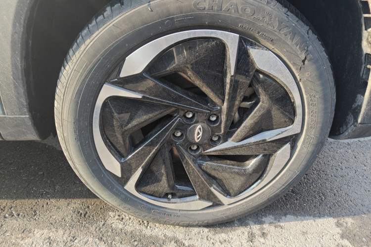 Used Chery Explore 06 C-DM 2024 Luxury Model Right Front Wheel Hub