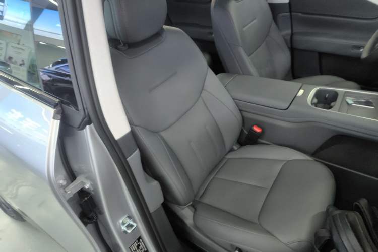 Used XPeng G6 2025 625 Long-Range Max Flagship Edition