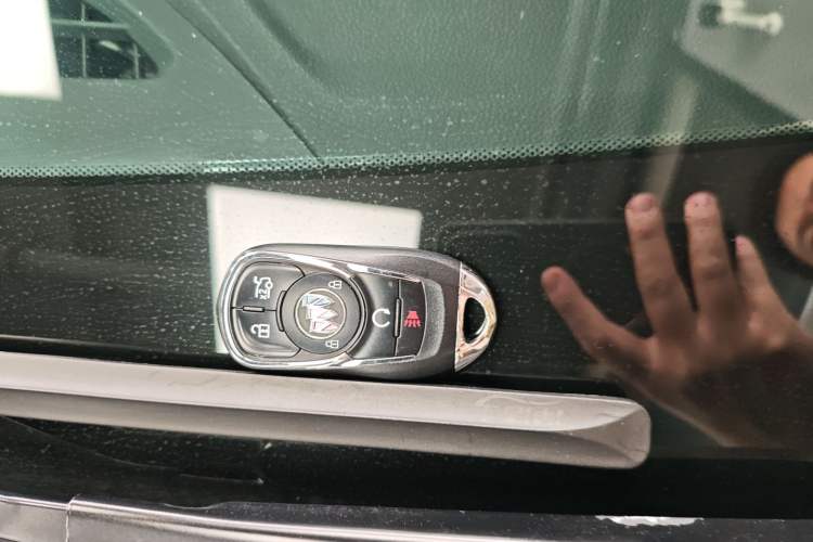 Used Buick LaCrosse 2021 652T Luxury Model