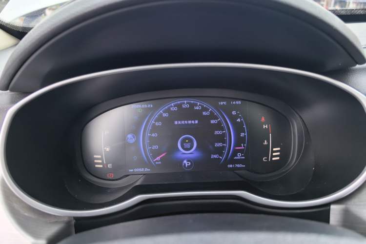 Used Geely Auto Emgrand X7 Sport 2018 1.8TD Automatic Two-Wheel Drive Smart Connect 4G Internet Edition Instrument Cluster