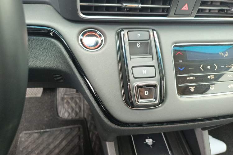 Used Honda Odyssey 2022 2.0L eHEV Sharp Enjoyment Edition Gear Lever