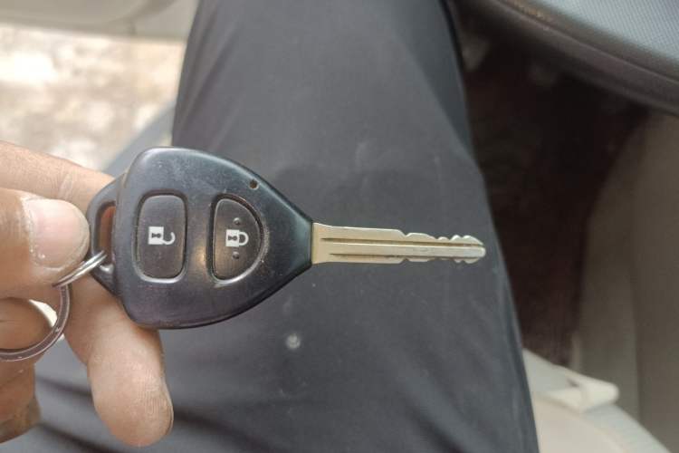 Used Toyota Corolla 2011 1.6L Manual GL Vehicle Key