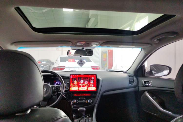 Used Kia K5 2015 2.0L Automatic LUX Headliner