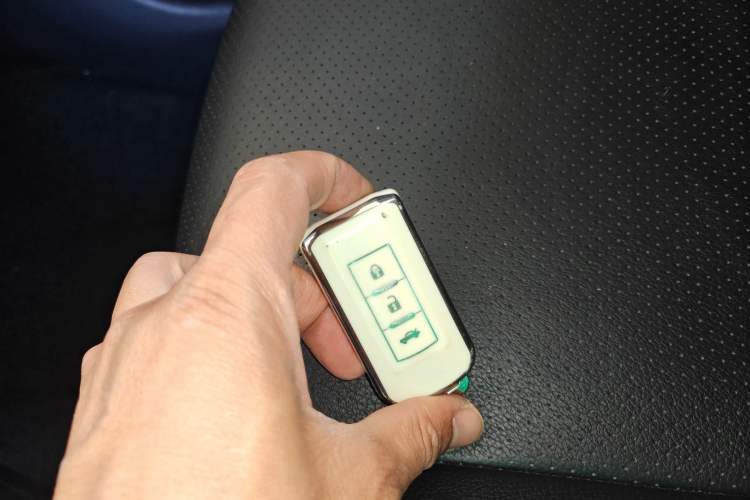 Used Mitsubishi Outlander 2018 2.0L Two-Wheel Drive Glory Edition 5 Seats Interior 1