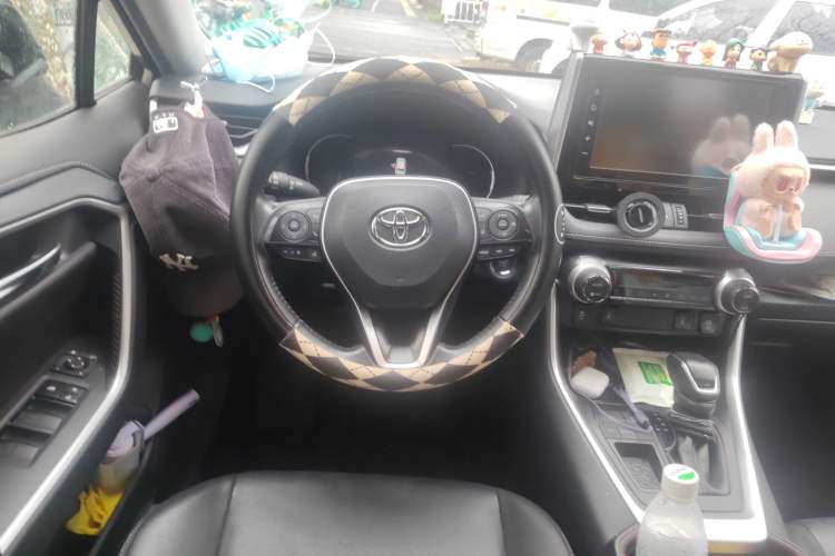 Used Toyota RAV4 2020 2.0L CVT Two-Wheel Drive Fashion PLUS Edition