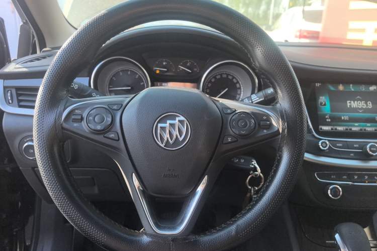 Used Buick Verano 2019 Sedan 20T Dual-Clutch Leading Model